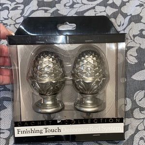 Cachet Collection Decorative Silver Finial Rod End